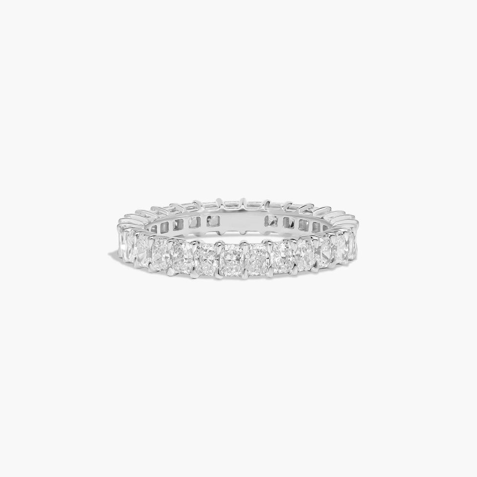 Platinum Radiant Cut Diamond Eternity Ring (2 CTW H-I / SI1-SI2)