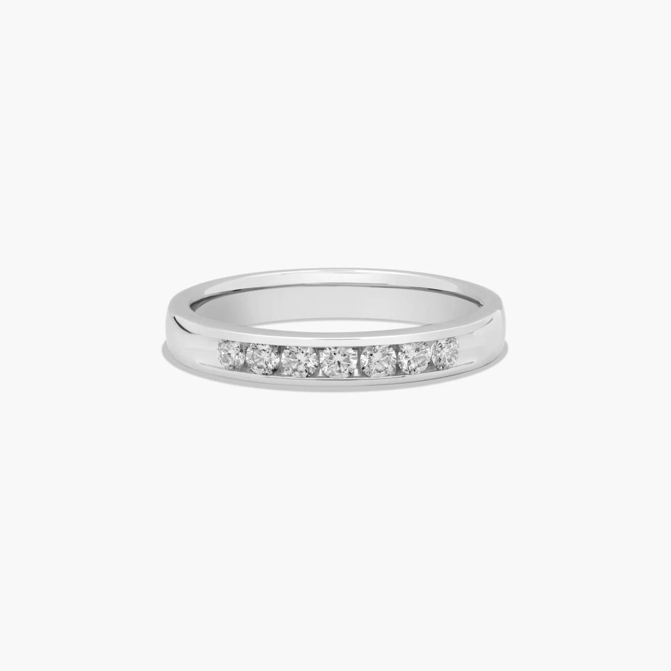 18K White Gold 0.25ctw Seven Stone Channel Set Diamond Anniversary Ring