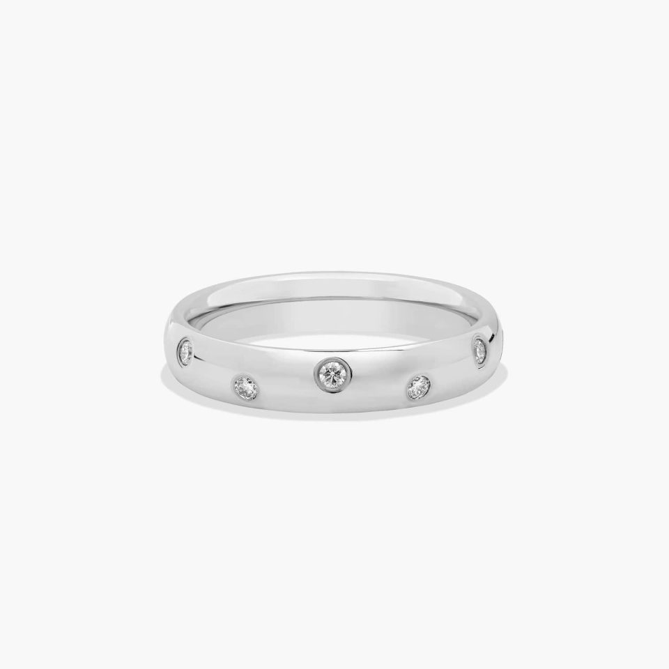 18K White Gold 4mm Bezel Set Zig Zag Diamond Wedding Ring