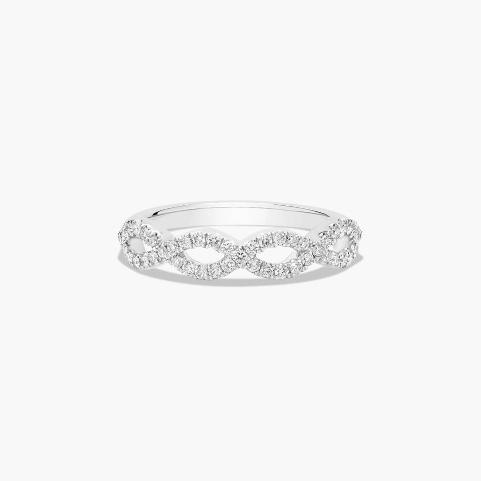 18K White Gold Pavé Infinity Diamond Wedding Ring