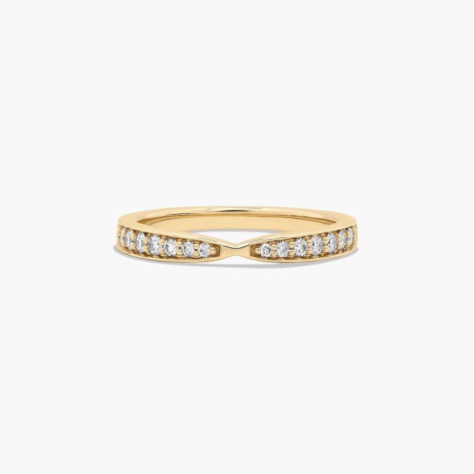 18K White Gold Tapered Pavé Band