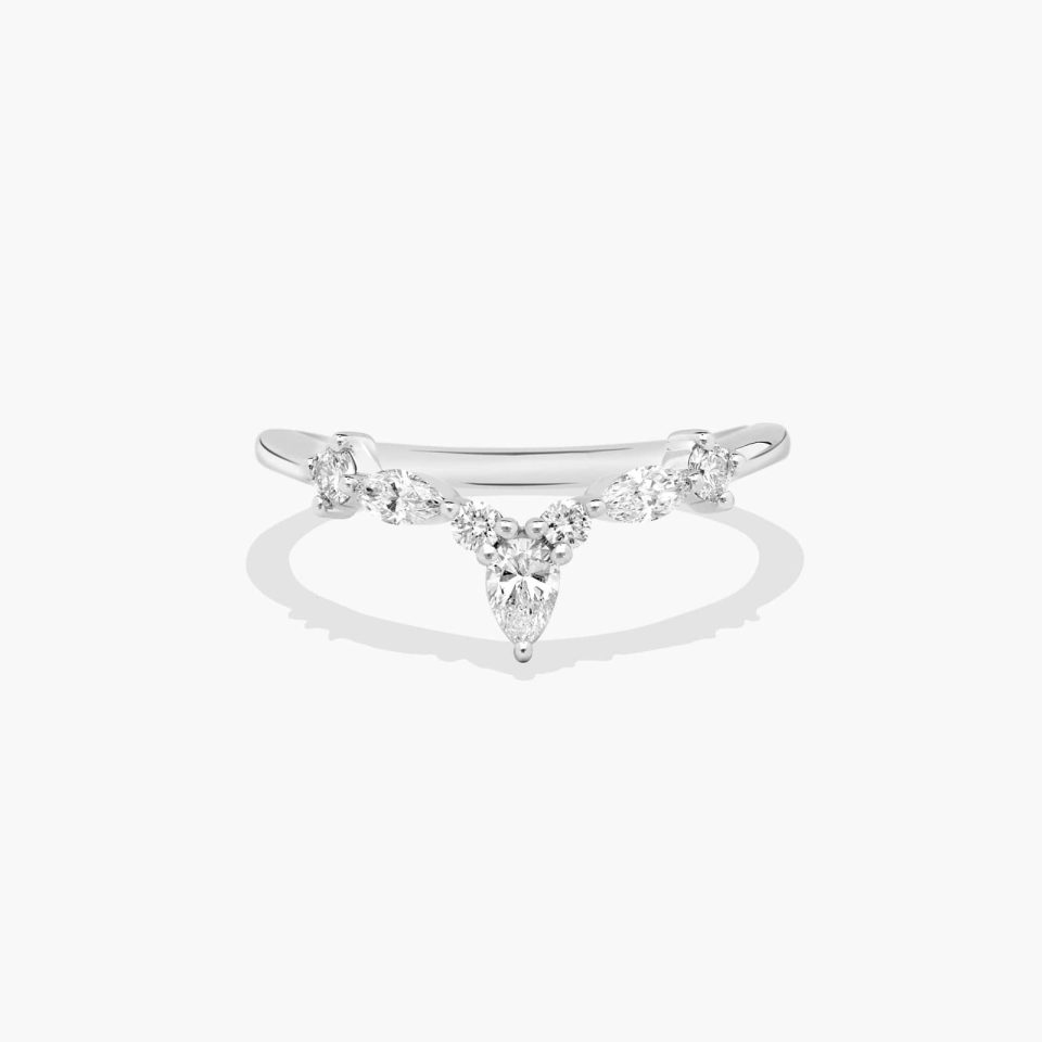 18K White Gold Diamond Contour Wedding Ring