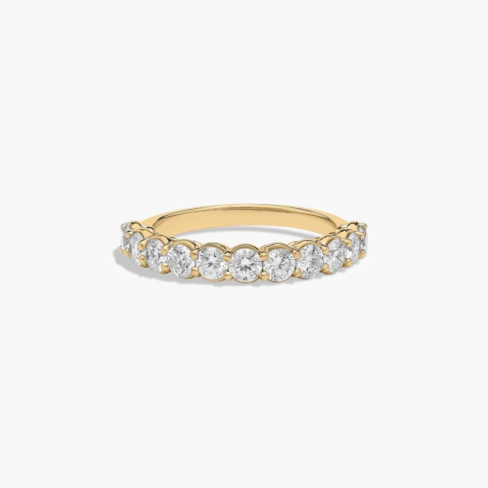 14K Yellow Gold Prong Set Diamond Wedding Ring (1 CTW.)