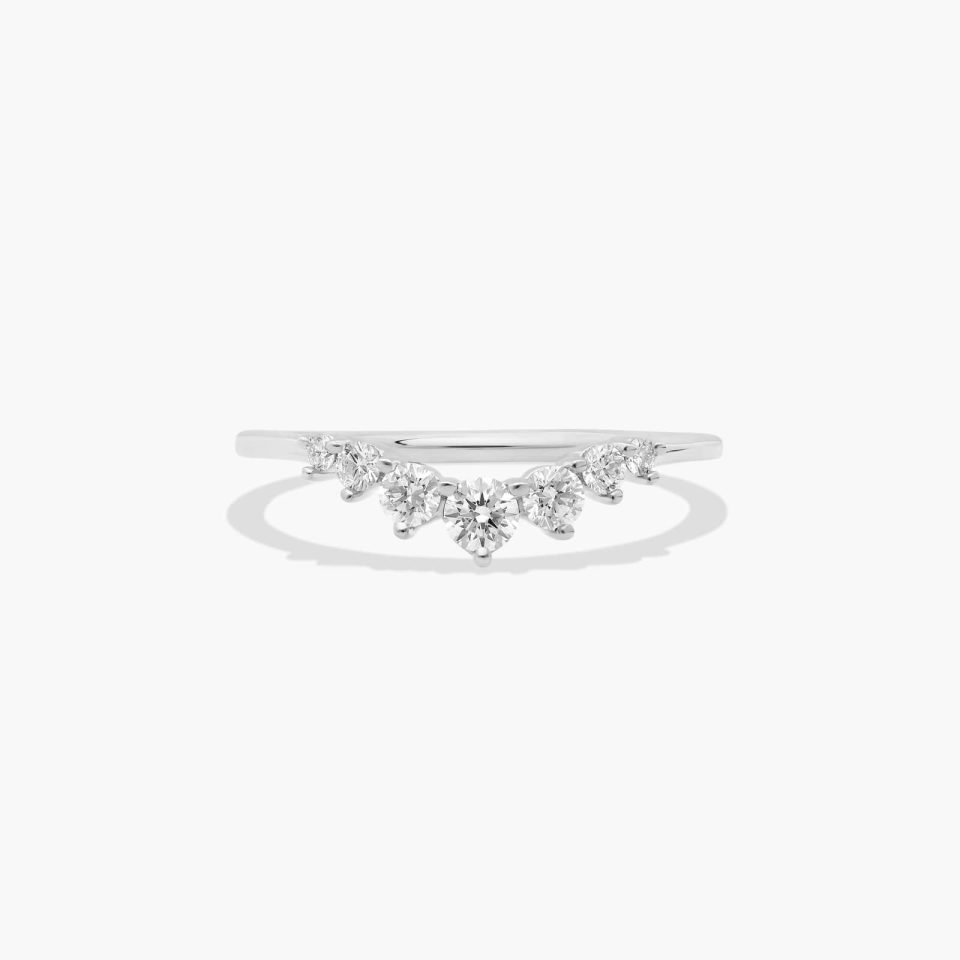 18K White Gold Graduated Round Diamond Tiara Ring