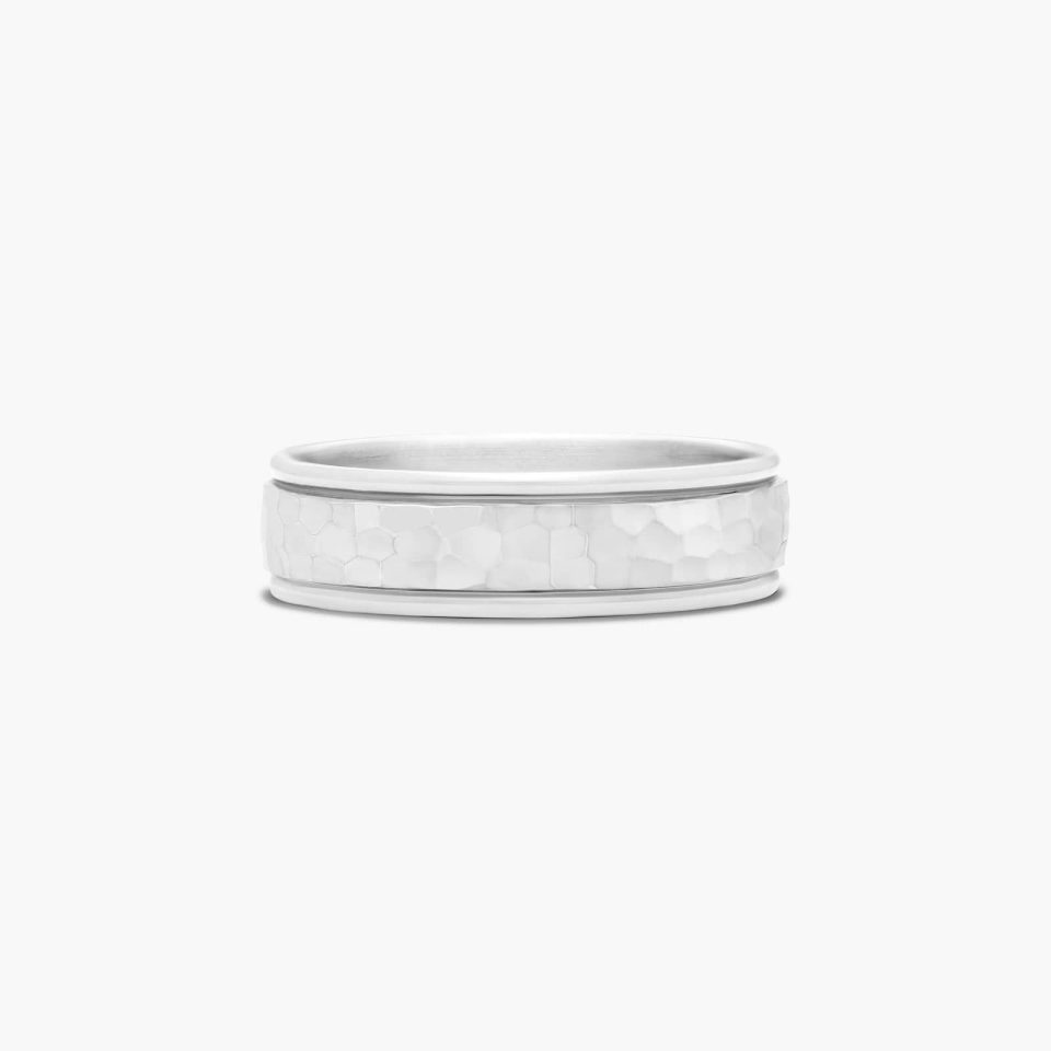 14K White Gold 6.5mm Comfort-Fit High Polish Hammer Band