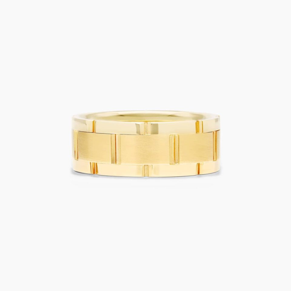 14K Yellow Gold Brick Pattern Band